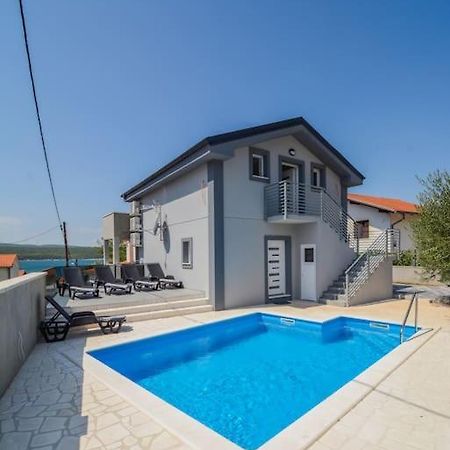 Villa With Amazing View And A Private Pool, Susnjar 1 Krusevo  Ngoại thất bức ảnh